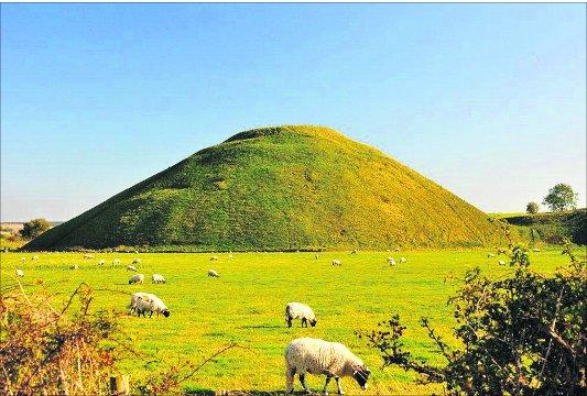 Swindon Advertiser's readers get snap happy when they are out and about.
Silbury Hill on a sunny autumn day
Picture: Dave Thomas