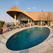 Photo of the pool at Safarihoek Lodge.