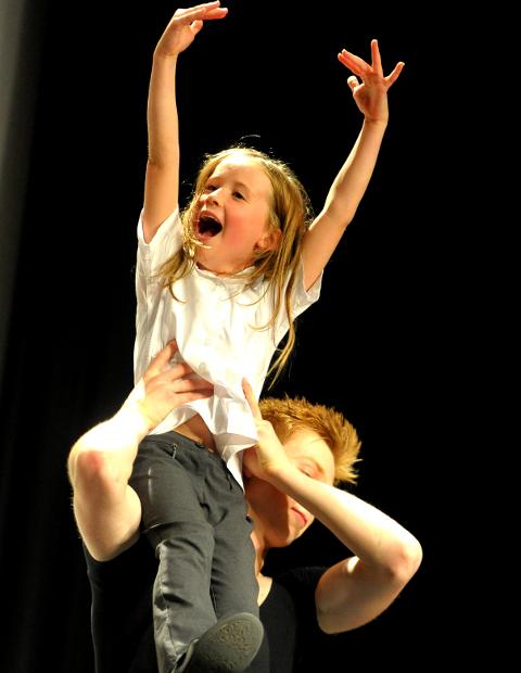 Swindon pupils get advice from professional dancers