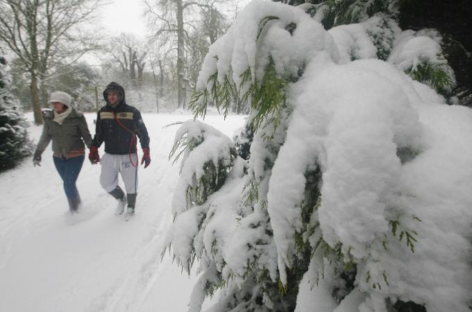 Winter wonderland at Lydiard Park
