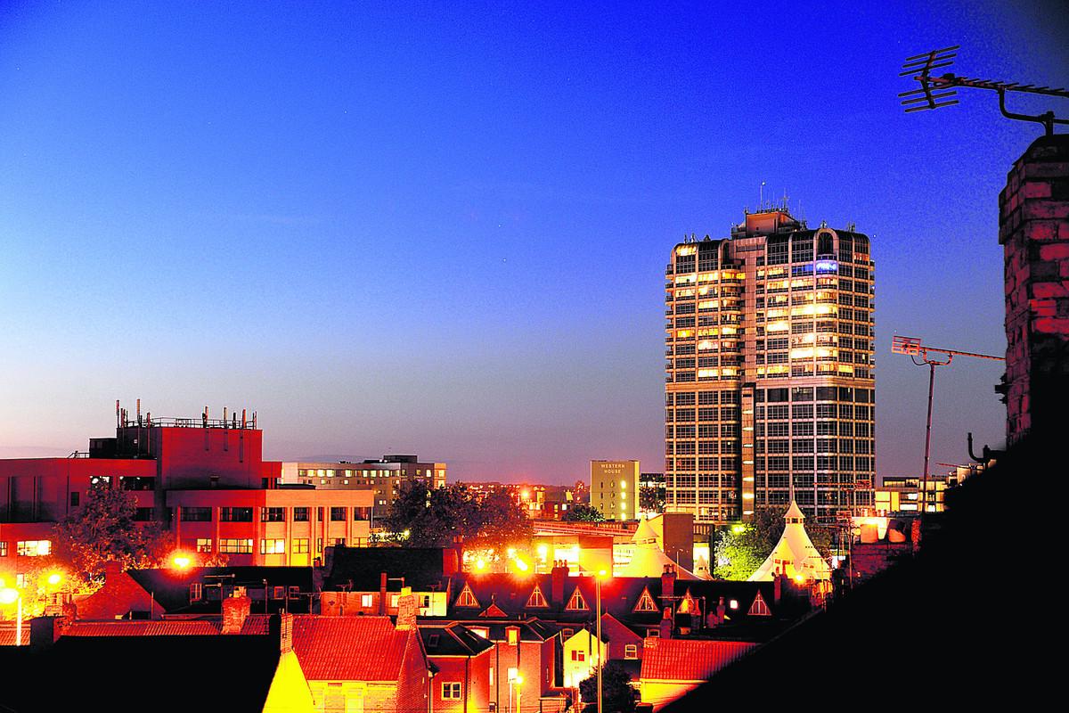  A clear September night over Swindon Town Centre 