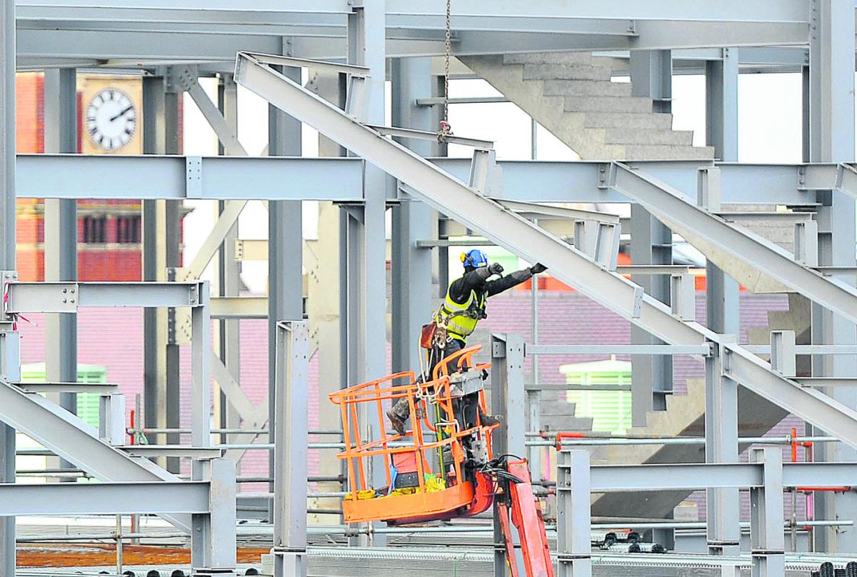 Work goes on at Swindon College development site