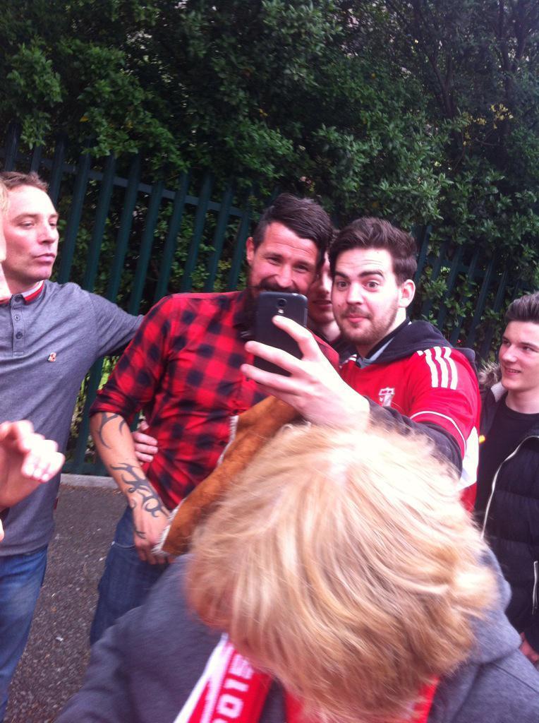Former favourite Lee Peacock enjoying the attention of the fans. Picture by Craig Jones