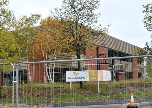 85 Covid cases in huge outbreak at Swindon performing arts school