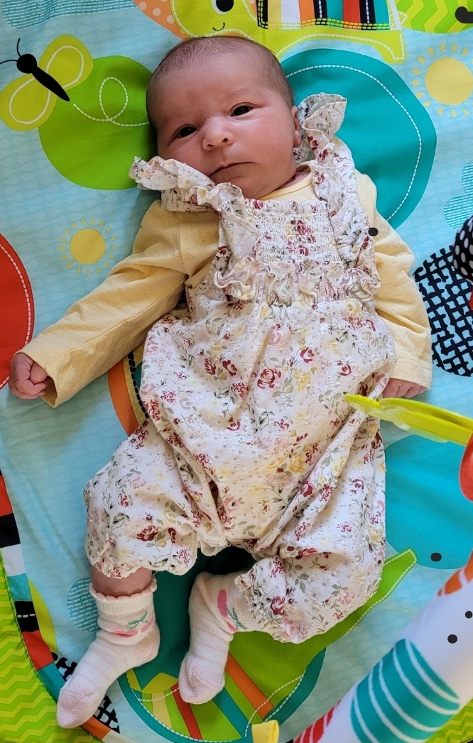 Isla Ophelia Richardson born on April 15 weighing 9lb at York Hospital