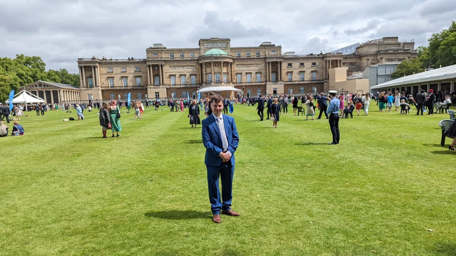 I went to Buckingham Palace Gardens – this is what it was like