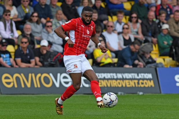 Egbo follows former boss after rejecting new Swindon contract