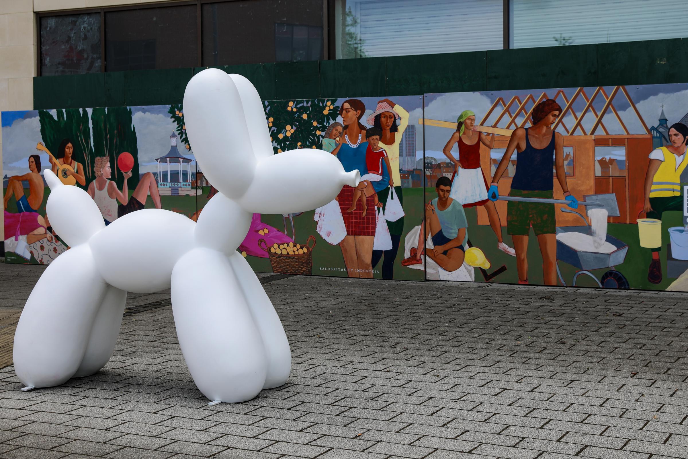 An unpainted Swindog sculpture in the town centre. Picture: SIMON WARD PHOTOGRAPHY