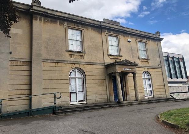 Swindon Advertiser: Apsley House is up for sale