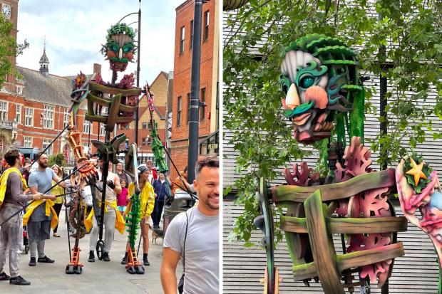 Sea giant leaves Swindon children in awe with town centre appearance