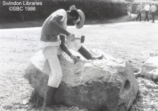 Swindon Advertiser: An archive image of Hideo working on the Nexus sculpture