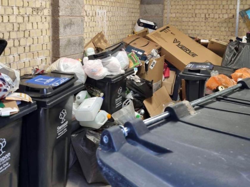 Swindon couple forced to store rubbish in car after bins not collected