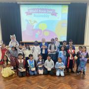 Swindon primary school receives hundreds of donated books