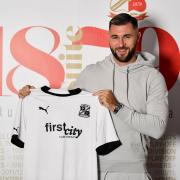 Charlie Austin has returned to Swindon Town this week in a homecoming transfer.