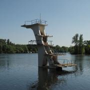 The diving board at Coate Water months after it was repainted and restored