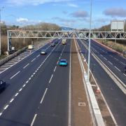 A new concrete barrier on the M4