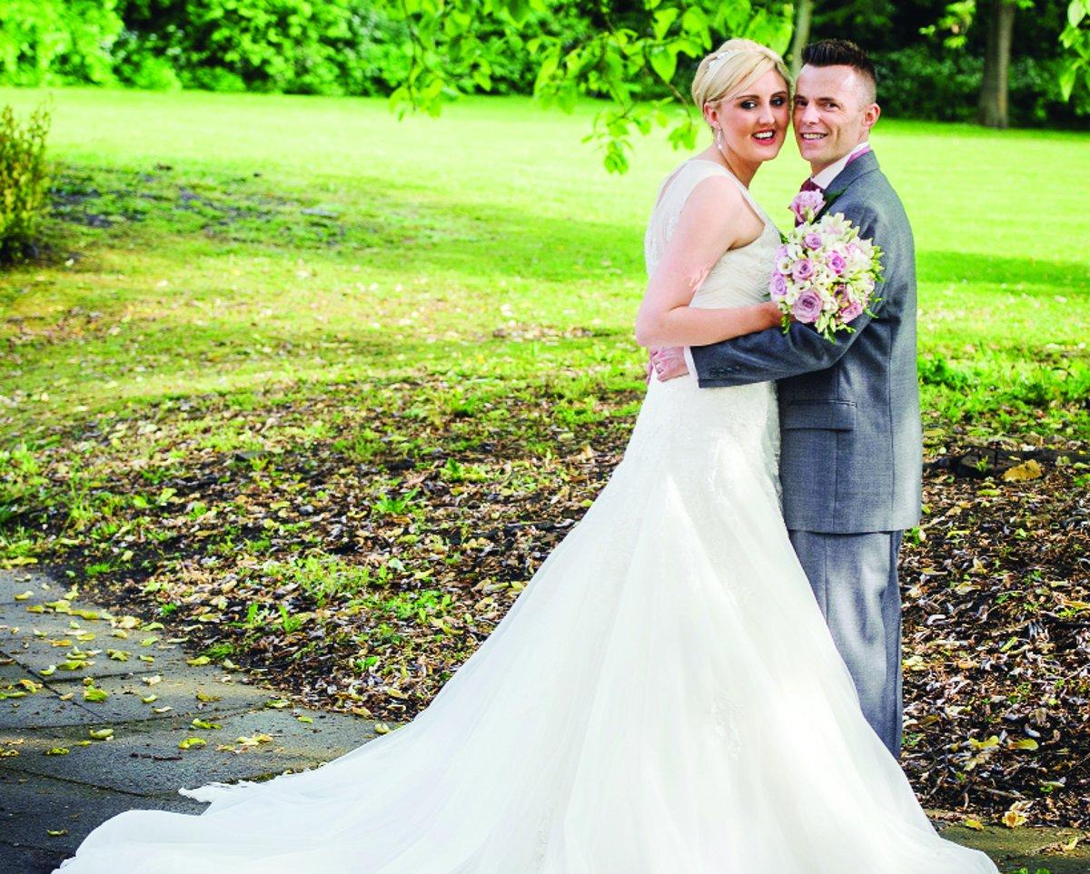 Send us your pictures to pcole@swindonadvertiser.co.uk
Matt Miller and Sarah Bailey were married at Sudbury House Hotel, Faringdon  
Picture: DoubleDee Photography